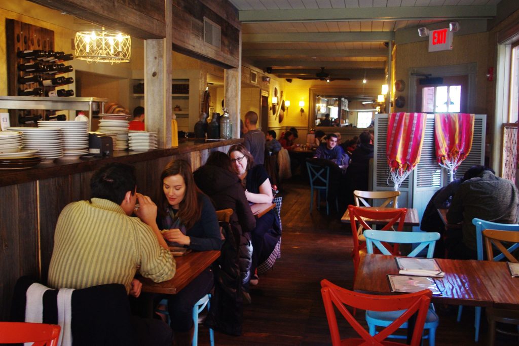 restaurants near harvard